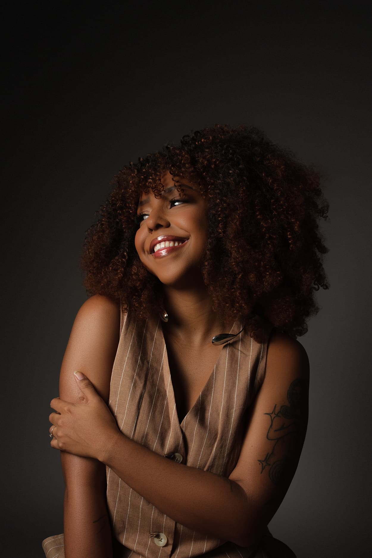 Camila Estevan — Arquiteta e Light Designer